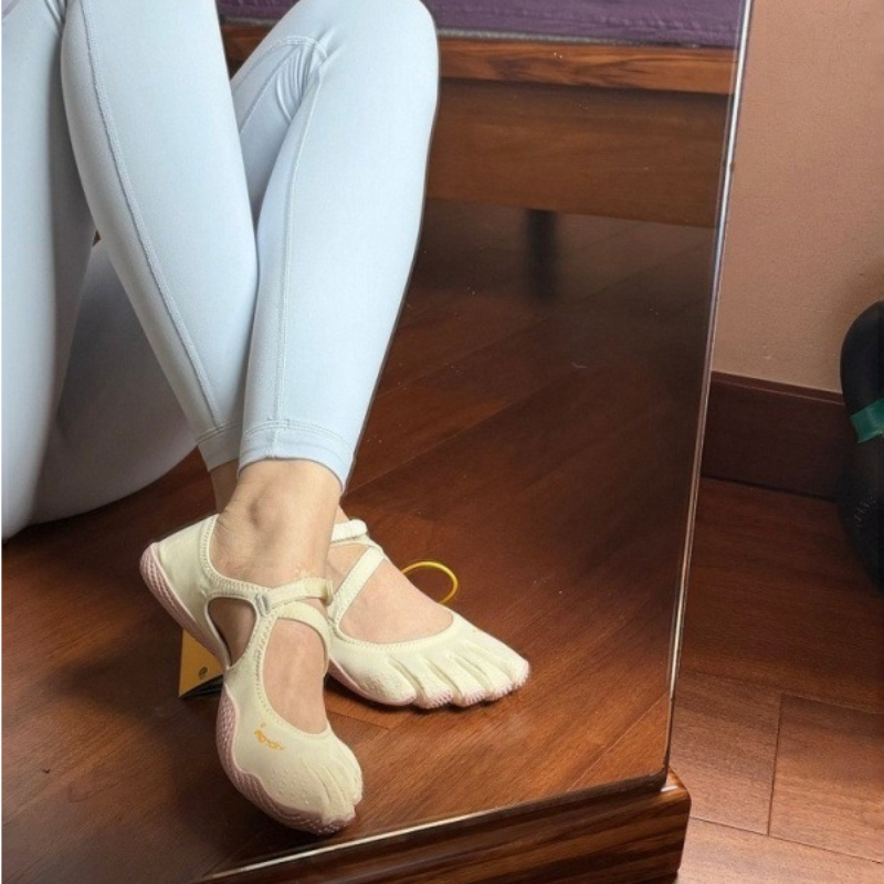 Kadınlar İçin Parmak Arası Beş - Pilates Yoga Footwear incelemesi ve fiyatı